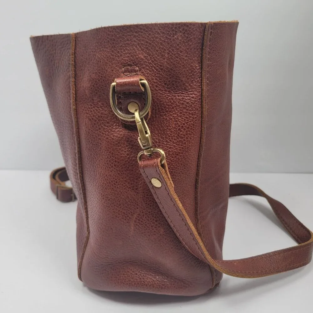 Portland Leather Co Women's Brown Leather Crossbody Bag - Picture 3 of 12